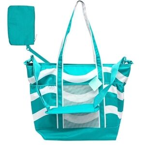 Primo Jumbo Insulated Beach Tote With Wet Pouchin Teal wavy lines patern. nwt